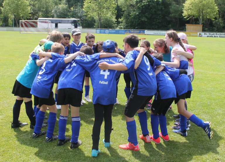 Grundschul-Wettbewerb Fußball in Eschenbach am 21. Mai 2025