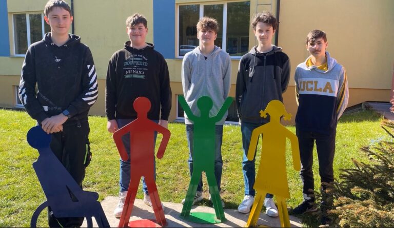 Nah an der Praxis: Preisverleihung „MINT Sprint gewinnt“ am 30. Juni 2024