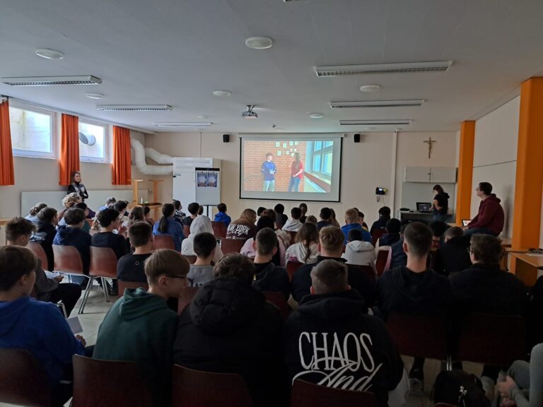 Cybermobbing: Videowettbewerb am 23. Februar 2026